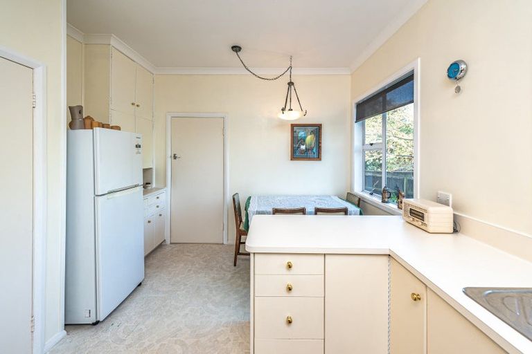 Photo of property in 20 Great North Road, Saint Johns Hill, Whanganui, 4500