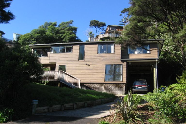 Photo of property in 16 Phillip Avenue, Glen Eden, Auckland, 0602