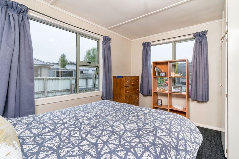 Photo of property in 20 Ajax Street, Milton, 9220