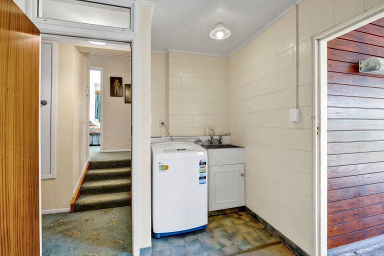 Photo of property in 38 Douglas Street, Hawera, 4610