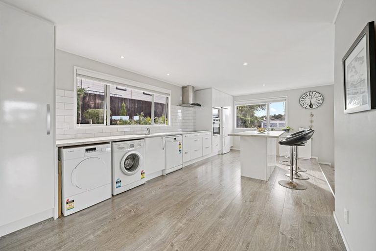 Photo of property in 76 Alabaster Drive, Papatoetoe, Auckland, 2025