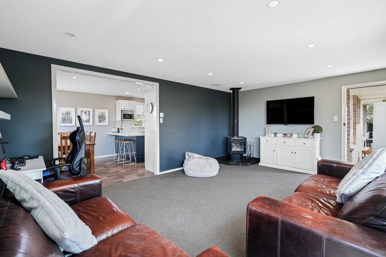 Photo of property in 8 Whelan Place, Hei Hei, Christchurch, 8042