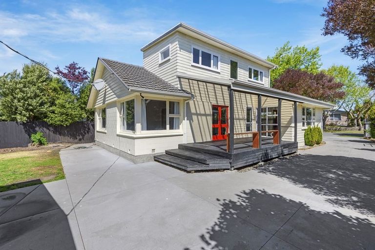 Photo of property in 70 Woodbury Street, Russley, Christchurch, 8042