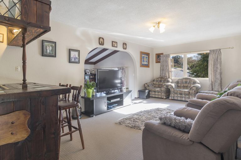 Photo of property in 73 Seymour Place, Bellevue, Tauranga, 3110