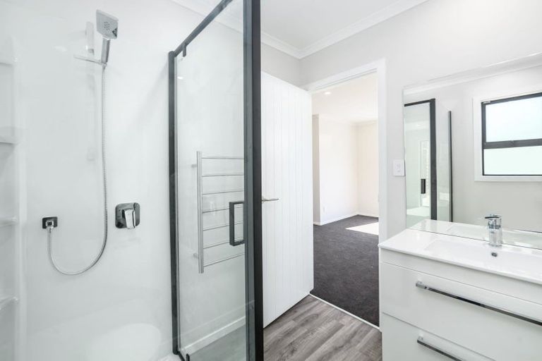 Photo of property in 17a Tararua Street, Trentham, Upper Hutt, 5018