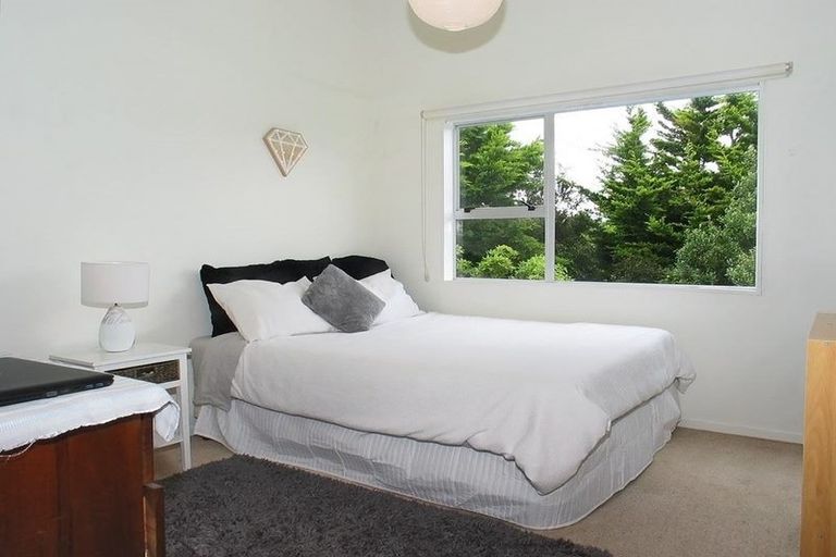 Photo of property in 9 Keel Place, Whitby, Porirua, 5024