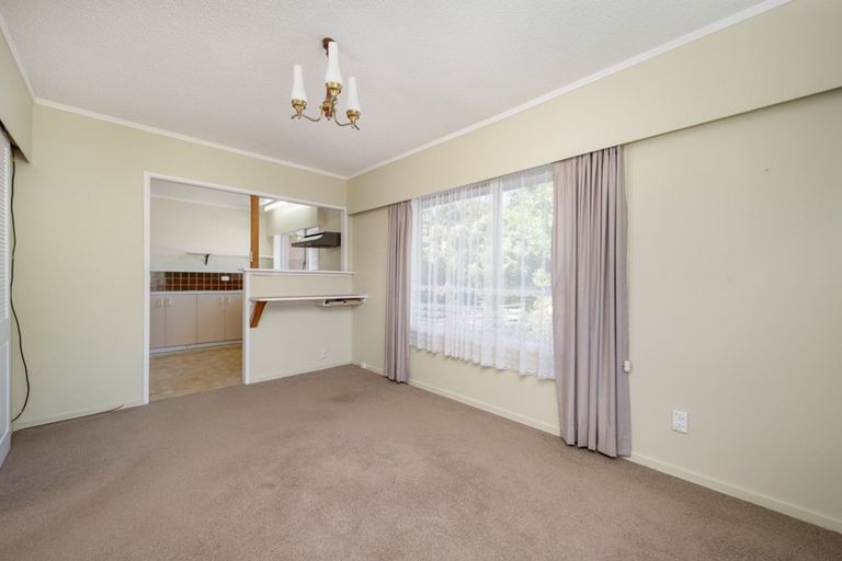 Photo of property in 16 Bacot Place, Howick, Auckland, 2014