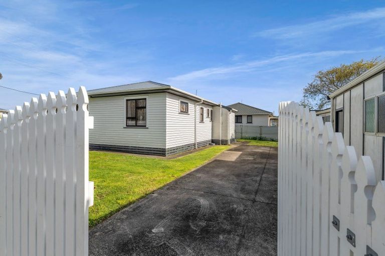 Photo of property in 102 Brecon Road, Stratford, 4332