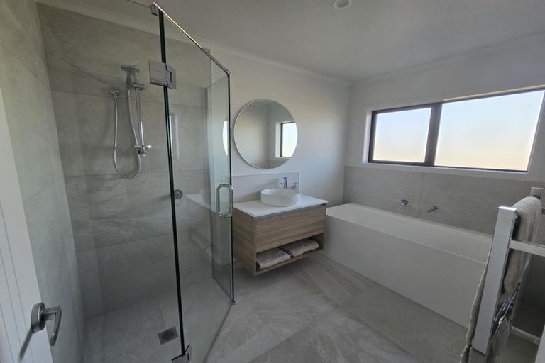 Photo of property in 2 Keri Rua Road, Leamington, 3495