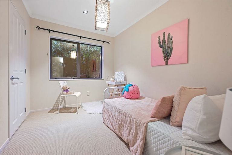 Photo of property in 14 Compton Grove, Huntington, Hamilton, 3210