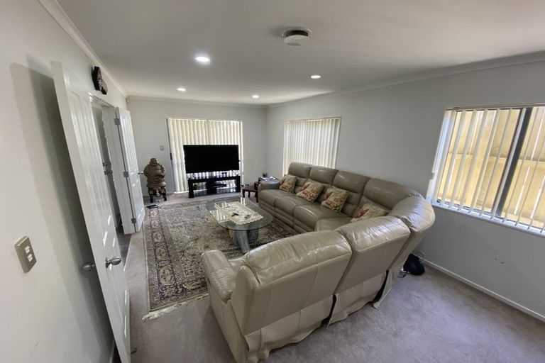 Photo of property in 9 Maxwell Avenue, Papatoetoe, Auckland, 2025