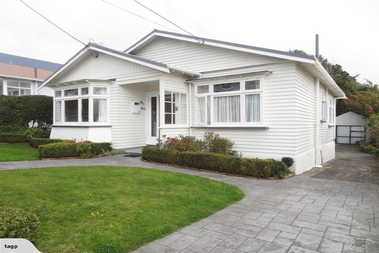 Photo of property in 70 Donald Street, Karori, Wellington, 6012