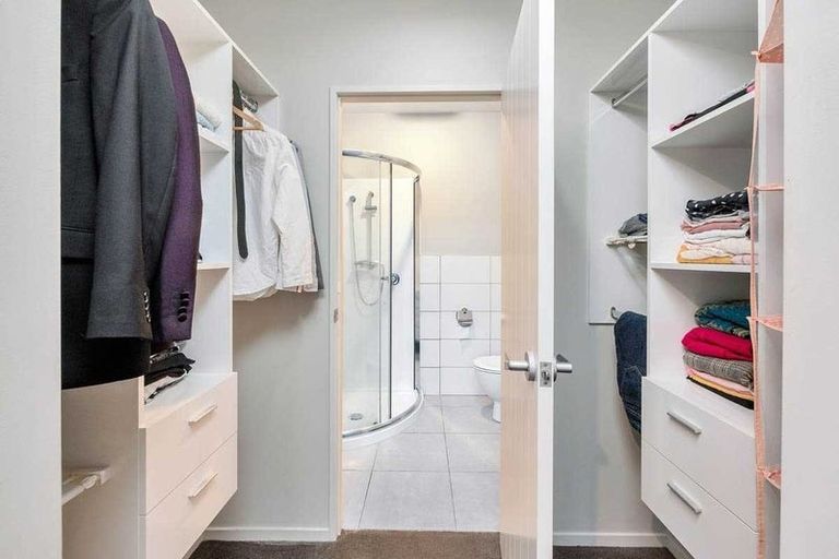 Photo of property in 10/45a Swanson Road, Henderson, Auckland, 0610