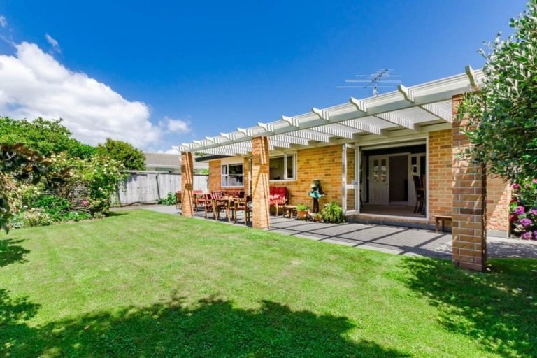 Photo of property in 41 Kapanui Road, Waikanae, 5036
