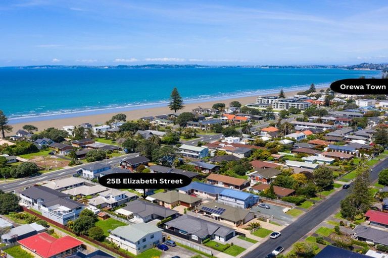 Photo of property in 25a Elizabeth Street, Orewa, 0931