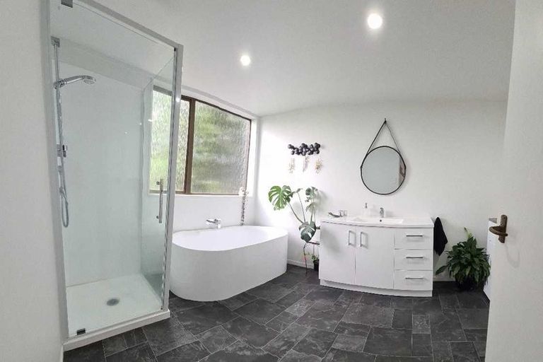 Photo of property in 327 Tukapa Street, Hurdon, New Plymouth, 4310