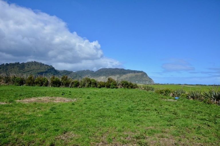 Photo of property in 3327 State Highway 6, Little Wanganui, Karamea, 7893