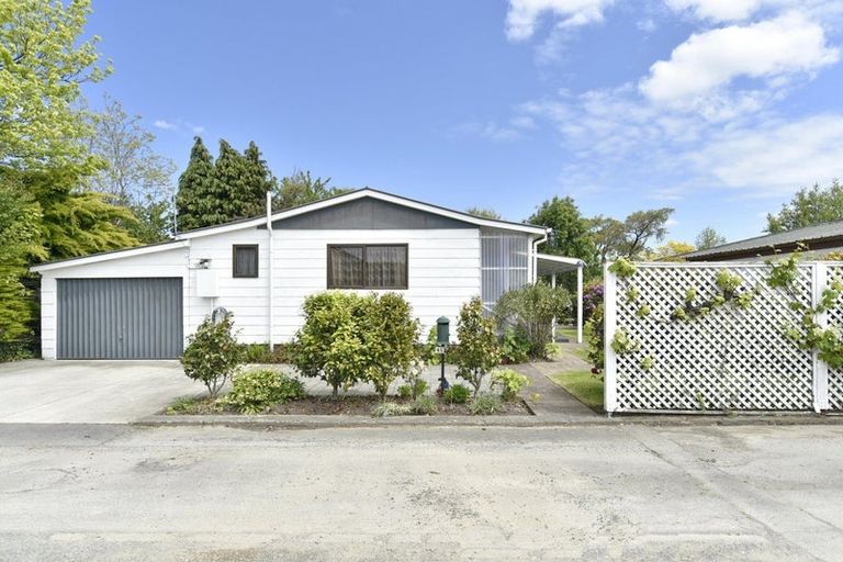 Photo of property in 413a High Street, Rangiora, 7400