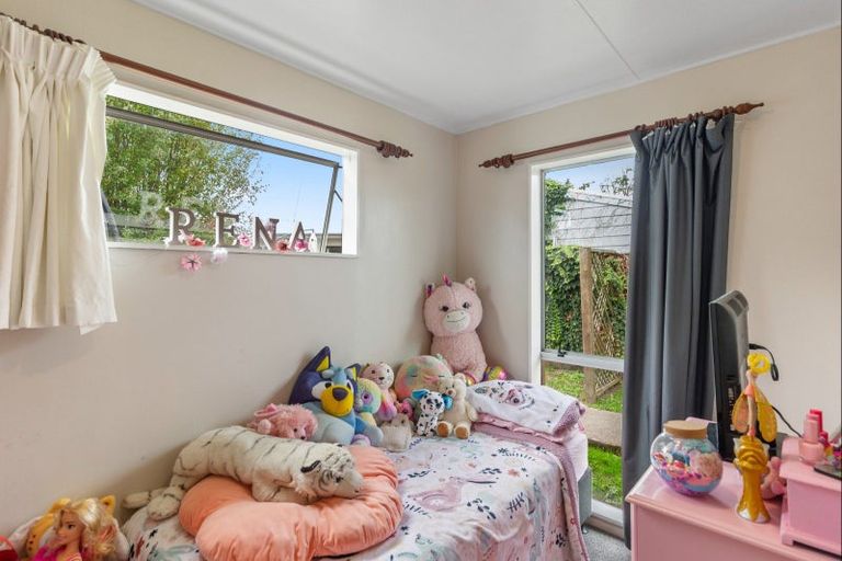 Photo of property in 30 Perth Street, Levin, 5510