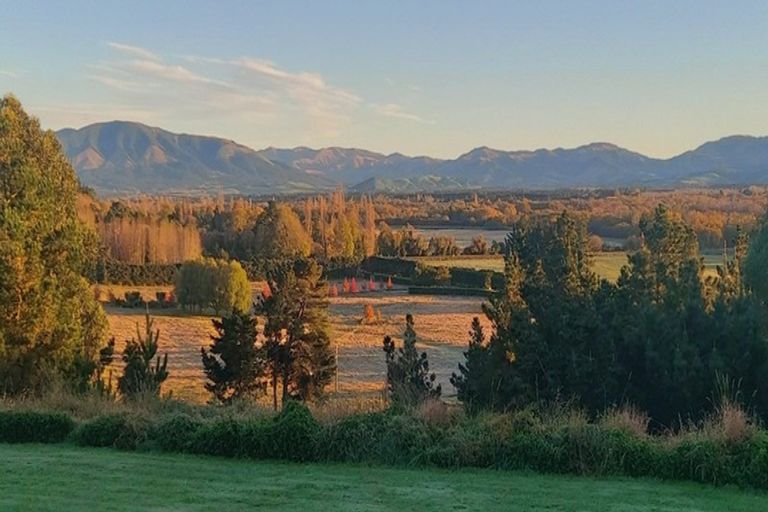 Photo of property in 747 Mount Thomas Road, Fernside, Rangiora, 7471