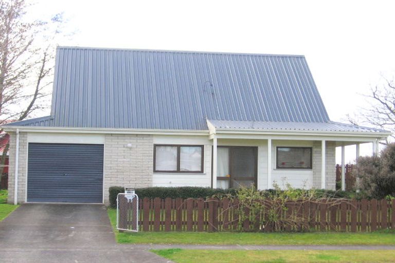 Photo of property in 32d Garland Drive, St Andrews, Hamilton, 3200