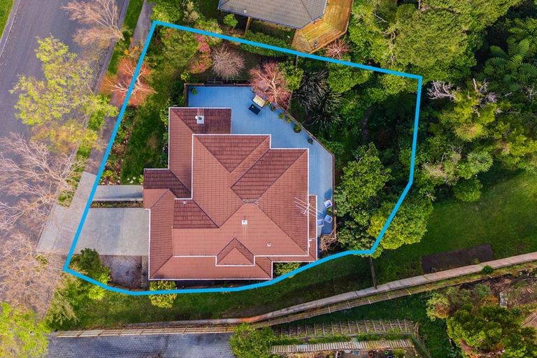Photo of property in 6 Samwell Drive, Whitby, Porirua, 5024