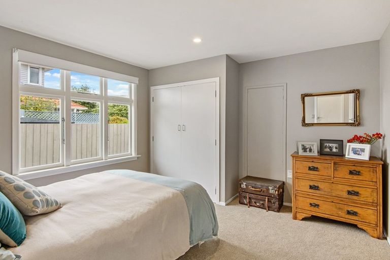 Photo of property in 40 Celia Street, Redcliffs, Christchurch, 8081