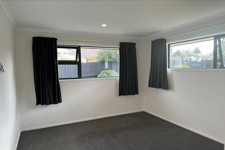 Photo of property in 8 Gordon Place, Levin, 5510