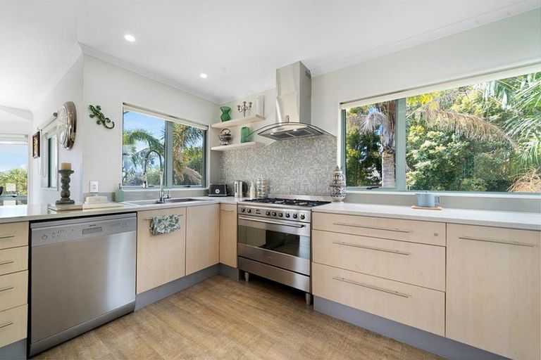 Photo of property in 61 Alec Craig Way, Gulf Harbour, Whangaparaoa, 0930