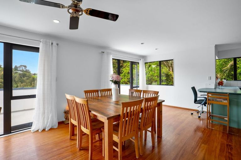 Photo of property in 5a Piripiri Crescent, Torbay, Auckland, 0630