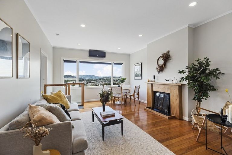 Photo of property in 59 Sidlaw Street, Strathmore Park, Wellington, 6022