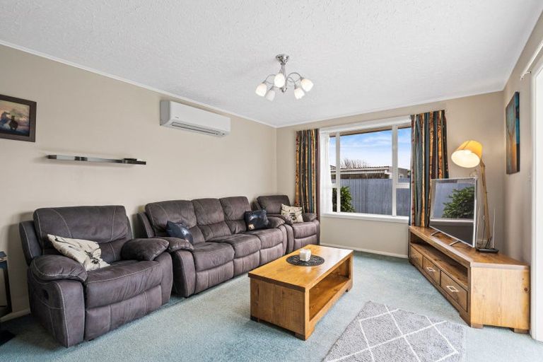 Photo of property in 2/11 Mcbeath Avenue, Hoon Hay, Christchurch, 8025