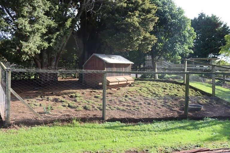 Photo of property in 364 Waikaramu Road, Waimate North, Kaikohe, 0472