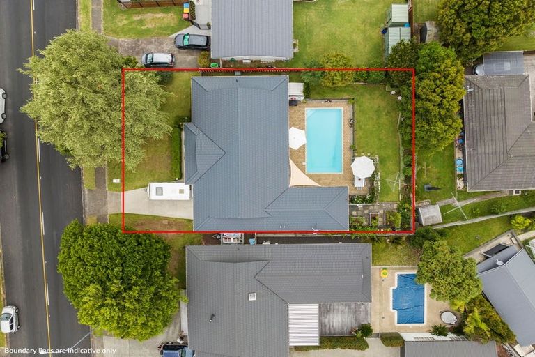 Photo of property in 85 Glenmore Road, Sunnyhills, Auckland, 2010