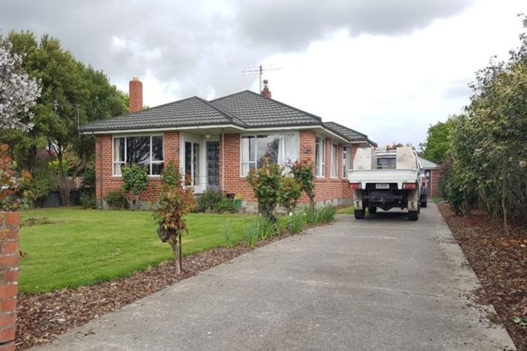 Photo of property in 29 Leeston And Lake Road, Leeston, 7632