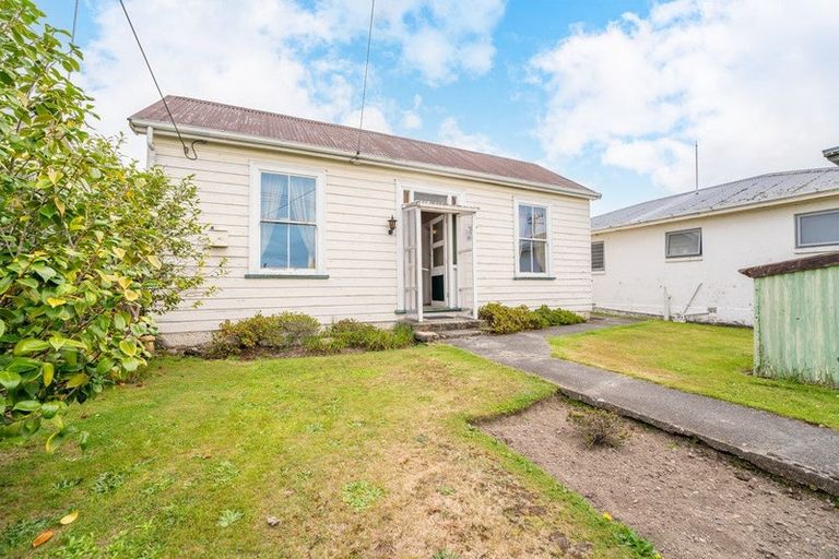 Photo of property in 11 Allnatt Street, Temuka, 7920