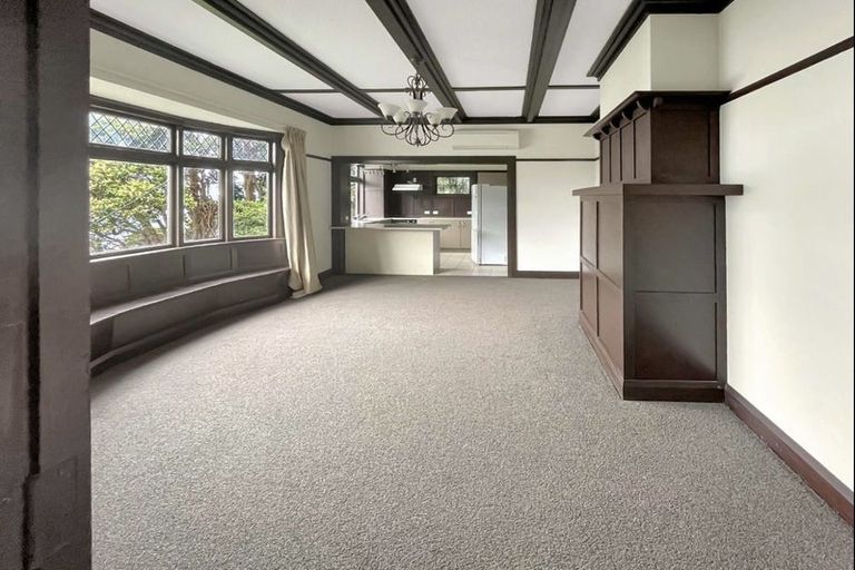 Photo of property in 1/89 Barnard Street, Wadestown, Wellington, 6012