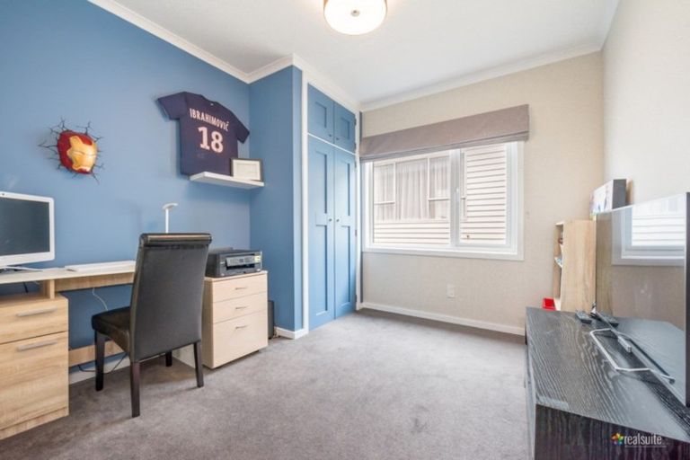 Photo of property in 1 Charleston Avenue, Boulcott, Lower Hutt, 5011