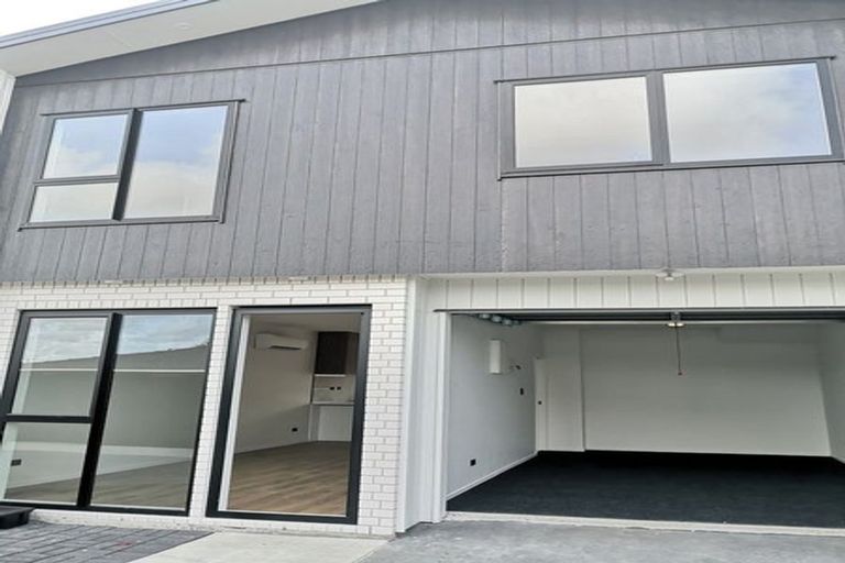 Photo of property in 2/86 East Tamaki Road, Papatoetoe, Auckland, 2025
