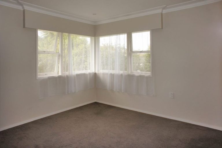 Photo of property in 66 O'halloran Road, Howick, Auckland, 2014
