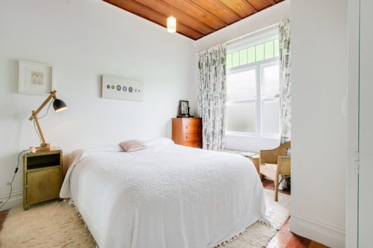 Photo of property in 70 Mcgrath Street, Napier South, Napier, 4110