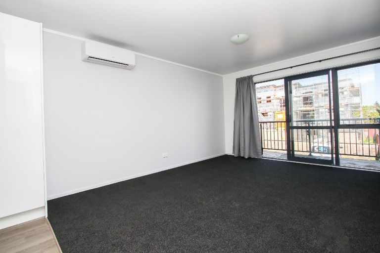 Photo of property in 4/200 Old Farm Road, Hamilton East, Hamilton, 3216