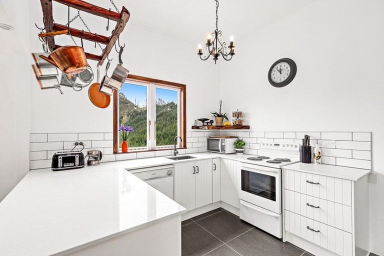 Photo of property in 32 Clifford Road, Makarau, Warkworth, 0981