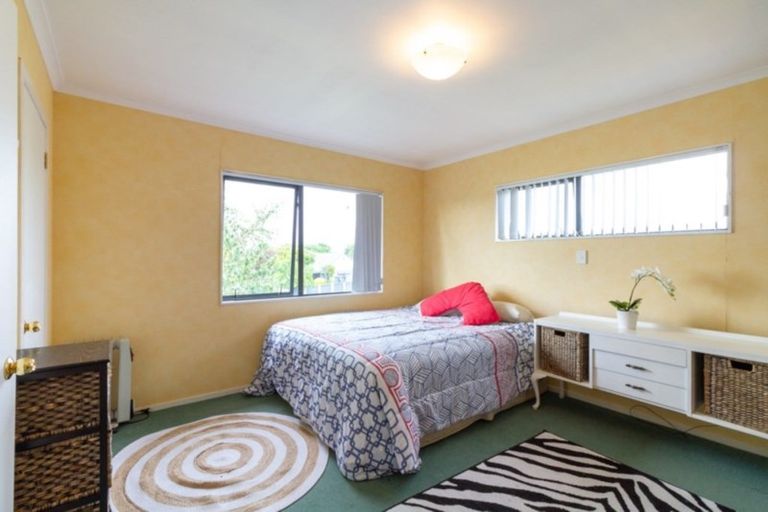 Photo of property in 5 Madison Avenue, Milson, Palmerston North, 4414