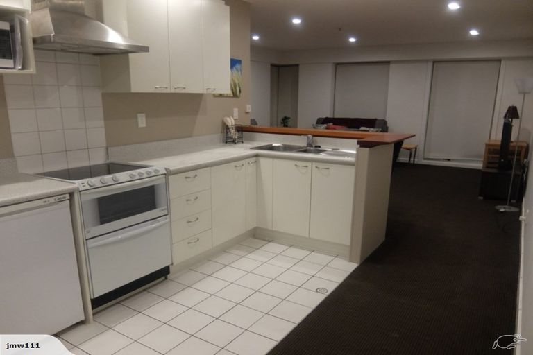 Photo of property in Terrace Heights Apartments, 3d/163 The Terrace, Wellington Central, Wellington, 6011