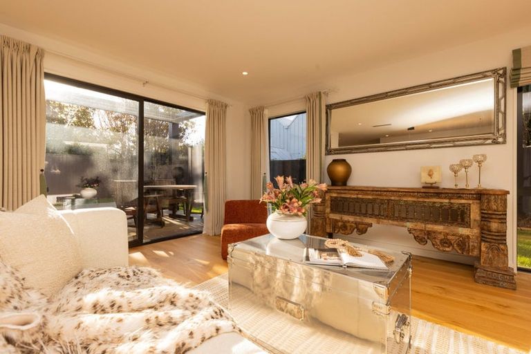 Photo of property in 4/146 Straven Road, Fendalton, Christchurch, 8014