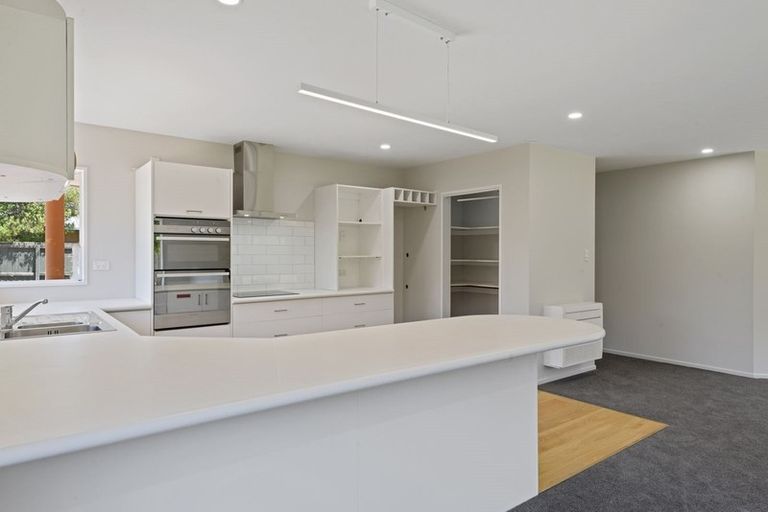 Photo of property in 17 Flaxgrove Place, Parklands, Christchurch, 8083