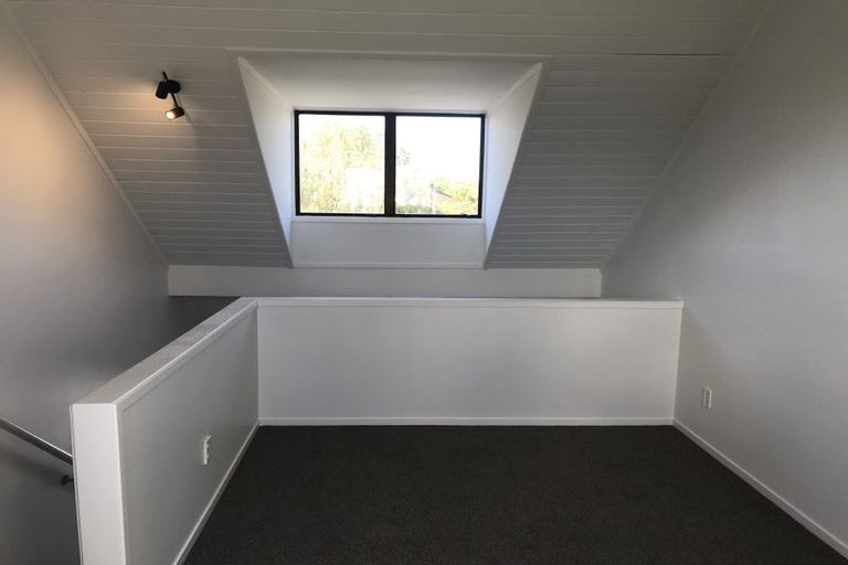 Photo of property in Real Kids Childcare, 327d Hobsonville Road, Hobsonville, Auckland, 0618