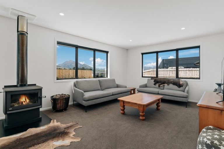 Photo of property in 6 Toru Street, Albert Town, 9305