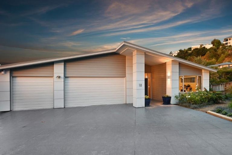 Photo of property in 10 Sunhaven Place, Huntsbury, Christchurch, 8022
